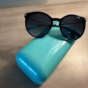 Tiffany & Co sun glasses